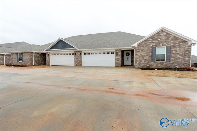 26470 Naomi Way, Athens, AL 35613