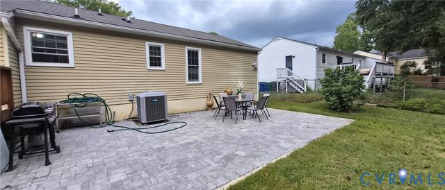 12409 Locustgrove Rd, Henrico, VA 23238