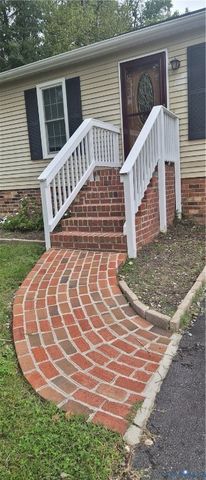 12409 Locustgrove Rd, Henrico, VA 23238