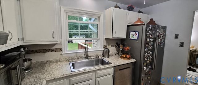 12409 Locustgrove Rd, Henrico, VA 23238
