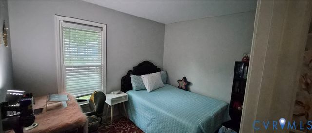 12409 Locustgrove Rd, Henrico, VA 23238