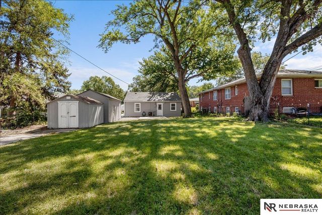 353 S 46th Street, Lincoln, NE 68510