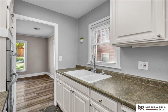 353 S 46th Street, Lincoln, NE 68510