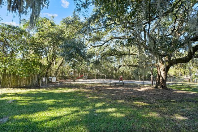 415 Parkdale Drive 2b, Charleston, SC 29414