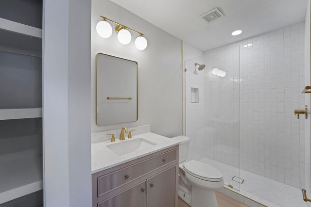 415 Parkdale Drive 2b, Charleston, SC 29414