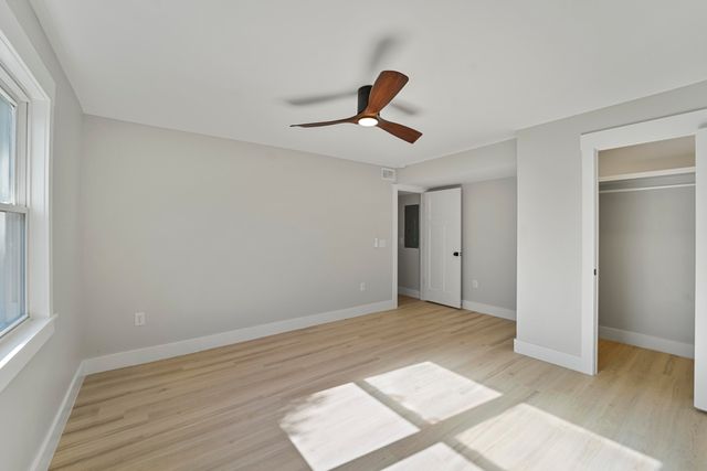 415 Parkdale Drive 2b, Charleston, SC 29414