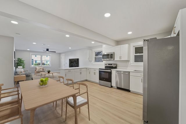 415 Parkdale Drive 2b, Charleston, SC 29414