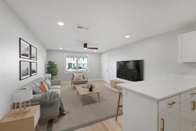 415 Parkdale Drive 2b, Charleston, SC 29414