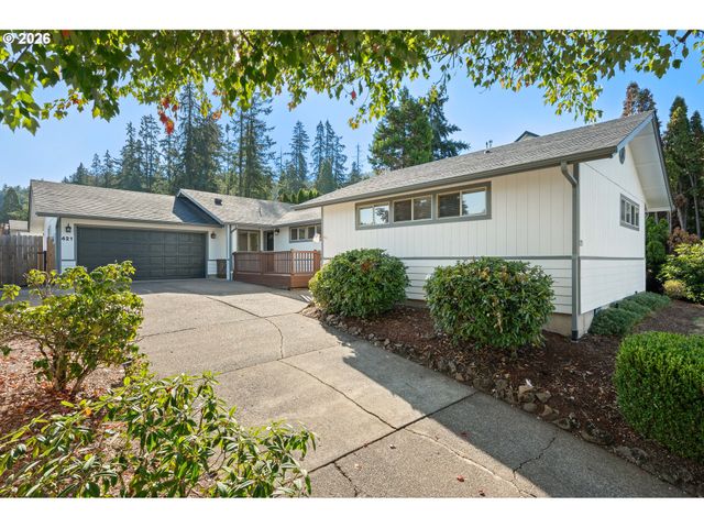 421 S 70TH Pl, Springfield, OR 97478