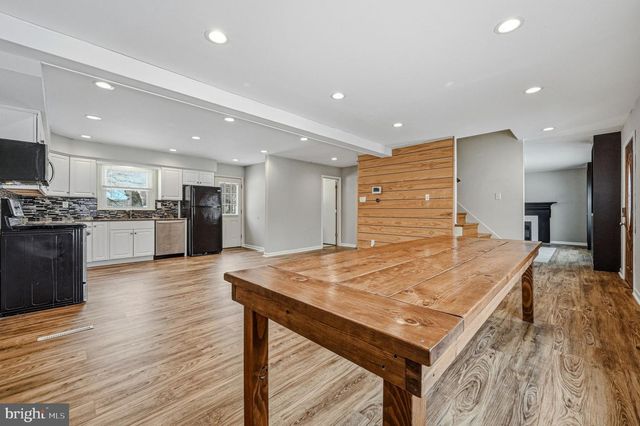 992 OLD BALTIMORE PIKE, Newark, DE 19702