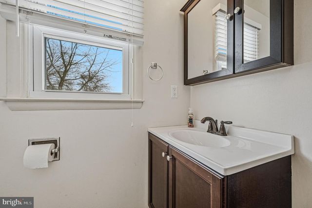 992 OLD BALTIMORE PIKE, Newark, DE 19702