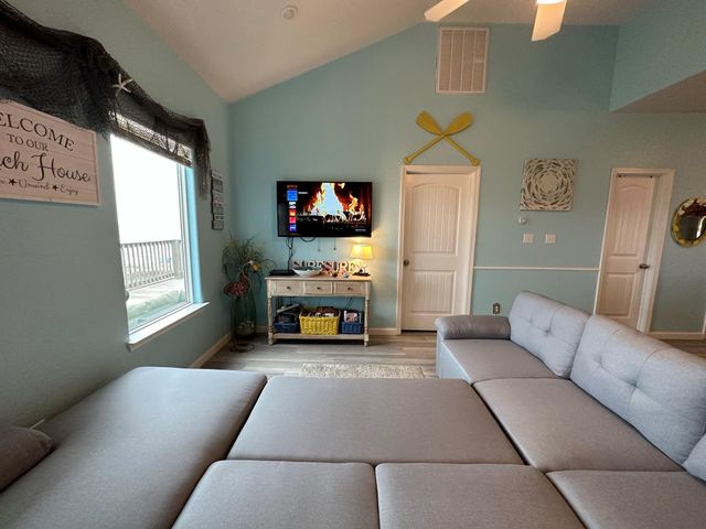 124 Howard Avenue D, Surfside Beach, TX 77541
