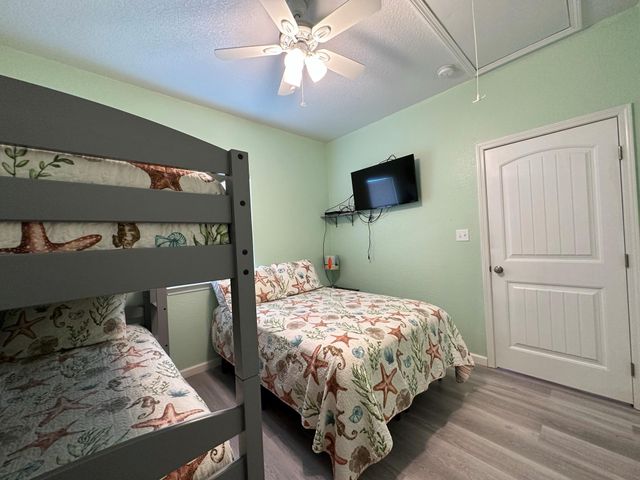 124 Howard Avenue D, Surfside Beach, TX 77541