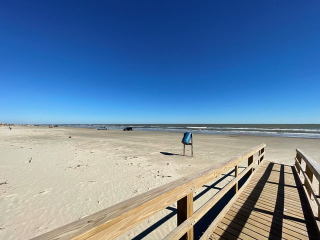 124 Howard Avenue D, Surfside Beach, TX 77541