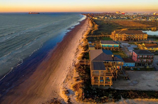 124 Howard Avenue D, Surfside Beach, TX 77541