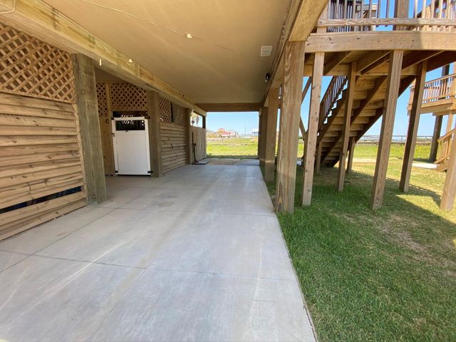 124 Howard Avenue D, Surfside Beach, TX 77541
