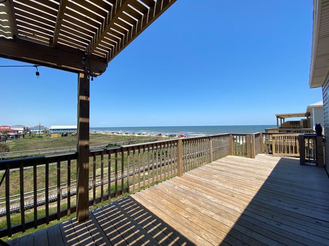 124 Howard Avenue D, Surfside Beach, TX 77541