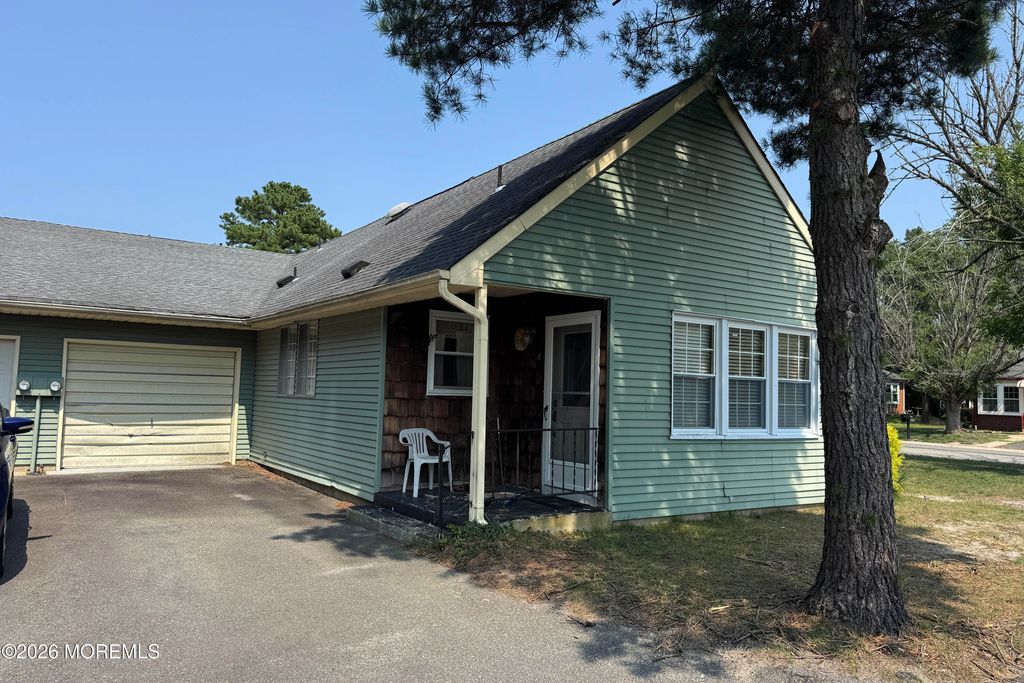 68 Milford Avenue A, Whiting, NJ 08759
