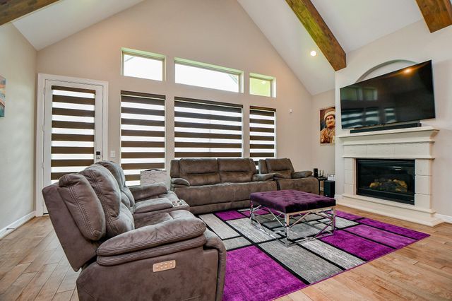 4827 Bellwood Springs Lane, Sugar Land, TX 77479