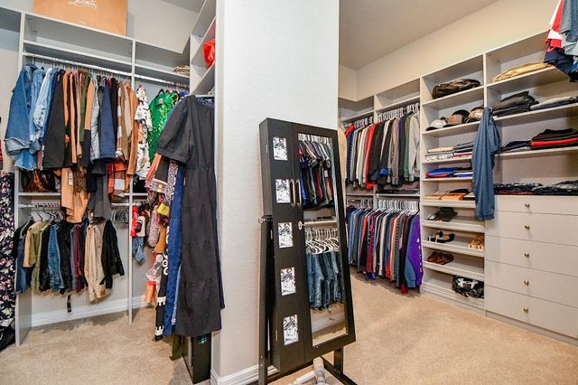 4827 Bellwood Springs Lane, Sugar Land, TX 77479