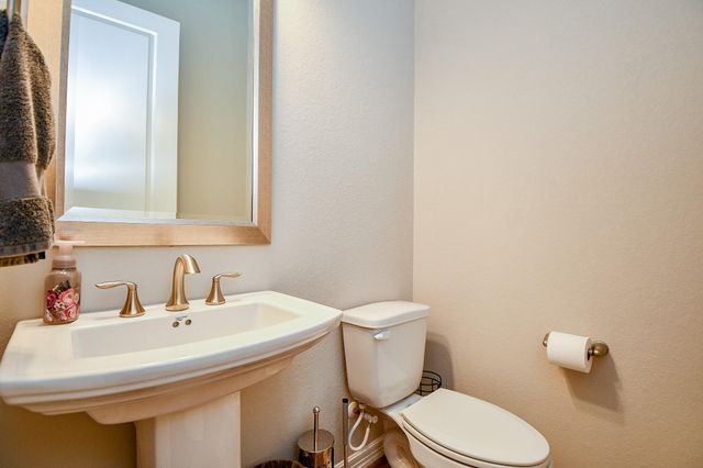 4827 Bellwood Springs Lane, Sugar Land, TX 77479