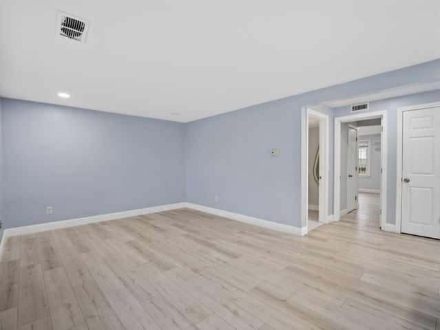 24 Betty's Pond Road 1K, Hyannis, MA 02601