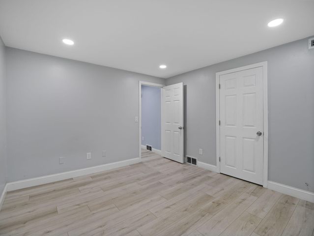 24 Betty's Pond Road 1K, Hyannis, MA 02601