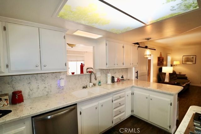 16942 Lake Park Way 6, Yorba Linda, CA 92886