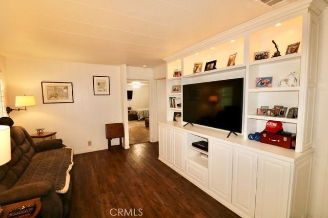 16942 Lake Park Way 6, Yorba Linda, CA 92886