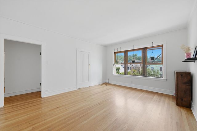 5551 S Kimbark Avenue 14, Chicago, IL 60637