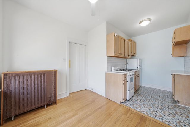 5551 S Kimbark Avenue 14, Chicago, IL 60637