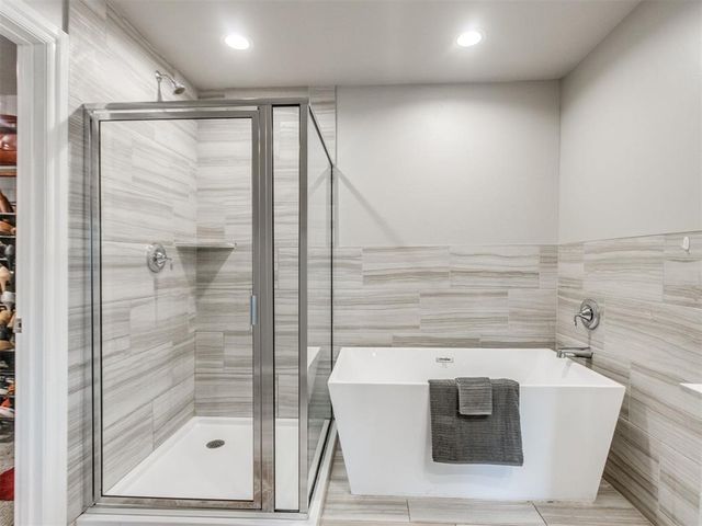 14404 Natural Falls Way, Oklahoma City, OK 73142