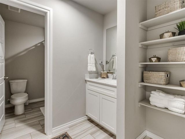 14404 Natural Falls Way, Oklahoma City, OK 73142