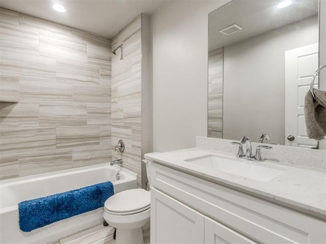 14404 Natural Falls Way, Oklahoma City, OK 73142