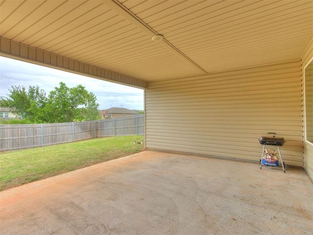 14404 Natural Falls Way, Oklahoma City, OK 73142