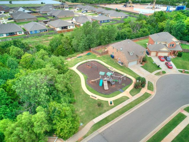 14404 Natural Falls Way, Oklahoma City, OK 73142