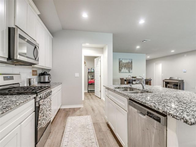 14404 Natural Falls Way, Oklahoma City, OK 73142