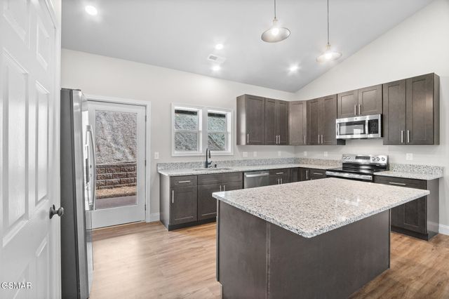 3641 Atala Trail, Kodak, TN 37764