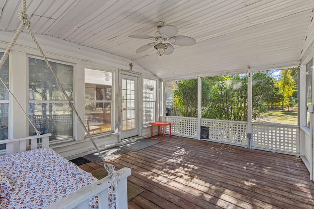 5615 S Highway 165, Ravenel, SC 29470