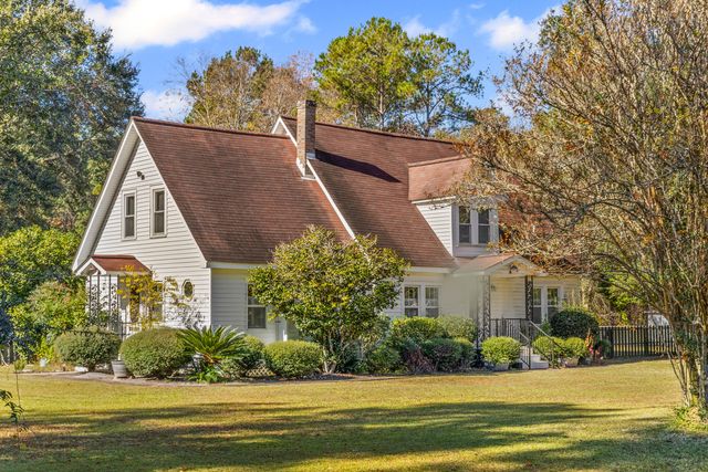 5615 S Highway 165, Ravenel, SC 29470