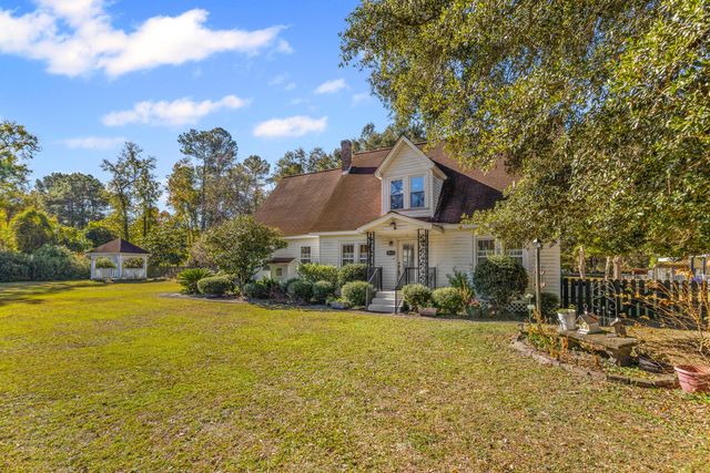 5615 S Highway 165, Ravenel, SC 29470