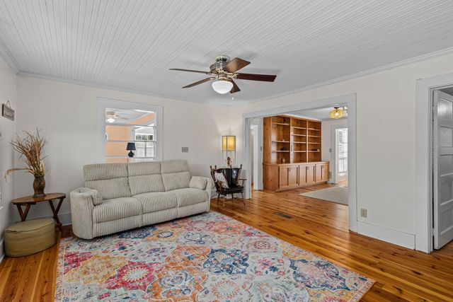 5615 S Highway 165, Ravenel, SC 29470