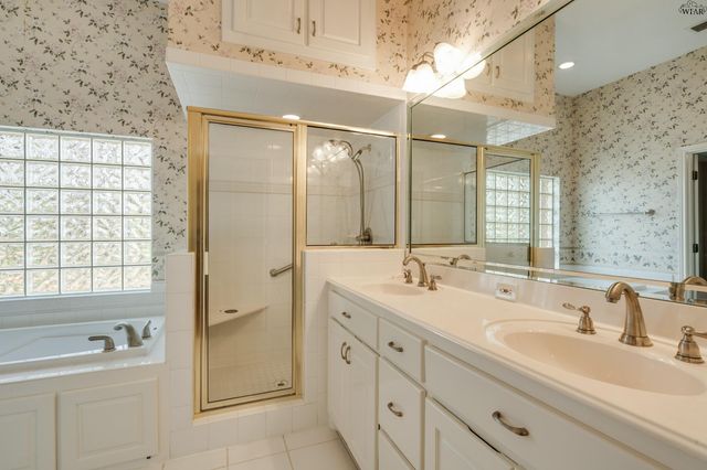 5 CANYON CLIFF COURT, Wichita Falls, TX 76309