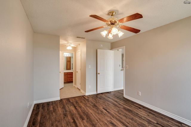 5 CANYON CLIFF COURT, Wichita Falls, TX 76309