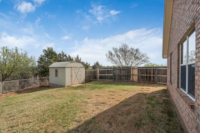 5 CANYON CLIFF COURT, Wichita Falls, TX 76309