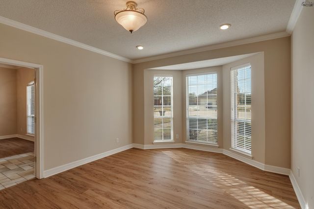 5 CANYON CLIFF COURT, Wichita Falls, TX 76309