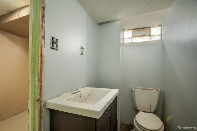 14927 Archdale Street, Detroit, MI 48227