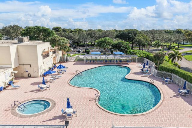 1540 NW 85th Ave, Plantation, FL 33322