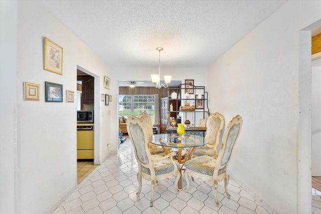 1540 NW 85th Ave, Plantation, FL 33322