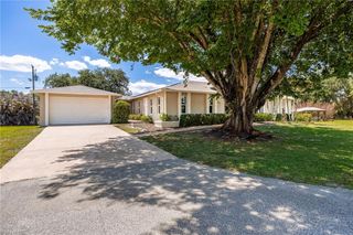 5060 Melaluca DR, Fort Myers, FL 33905